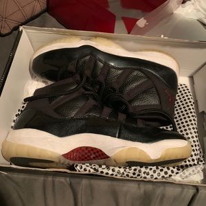 Men’s retro Jordan 11s